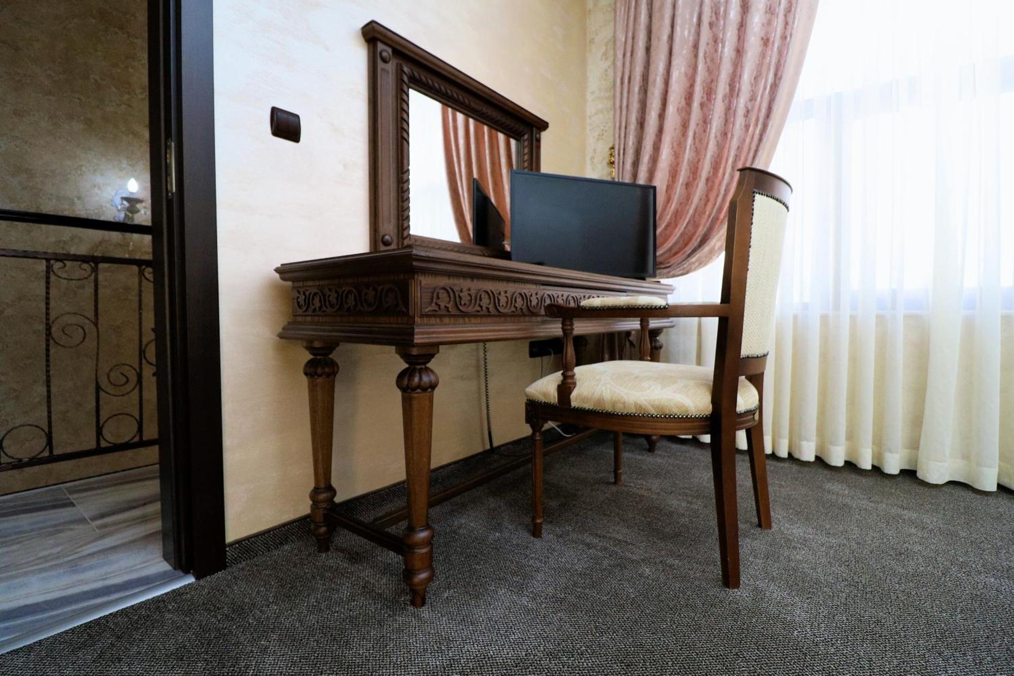 Asa Boutique Hotel Haskovo Luaran gambar
